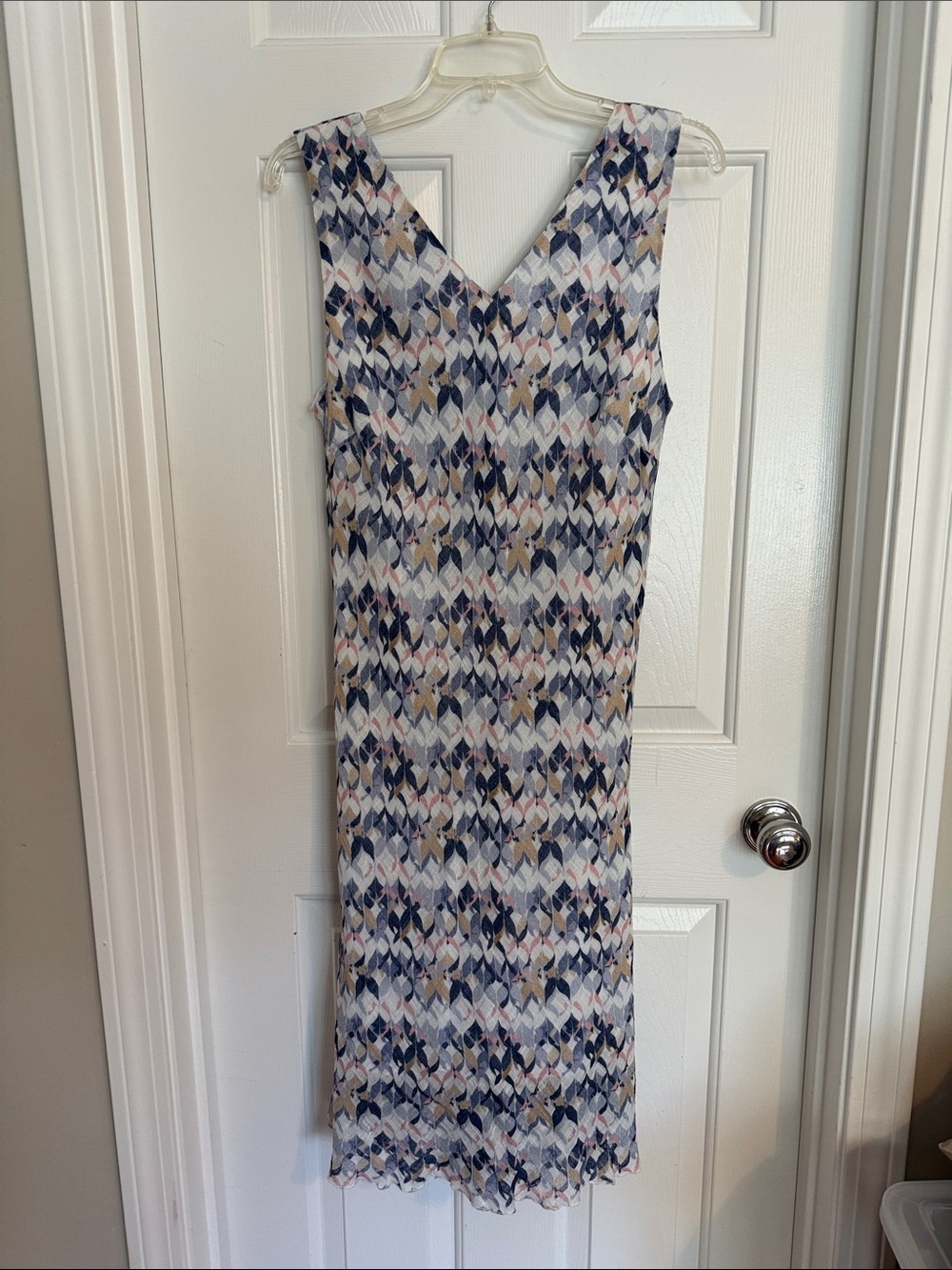 CHARLIE B Sleeveless V-Neck Midi Dress in Navy, Blush, Cream